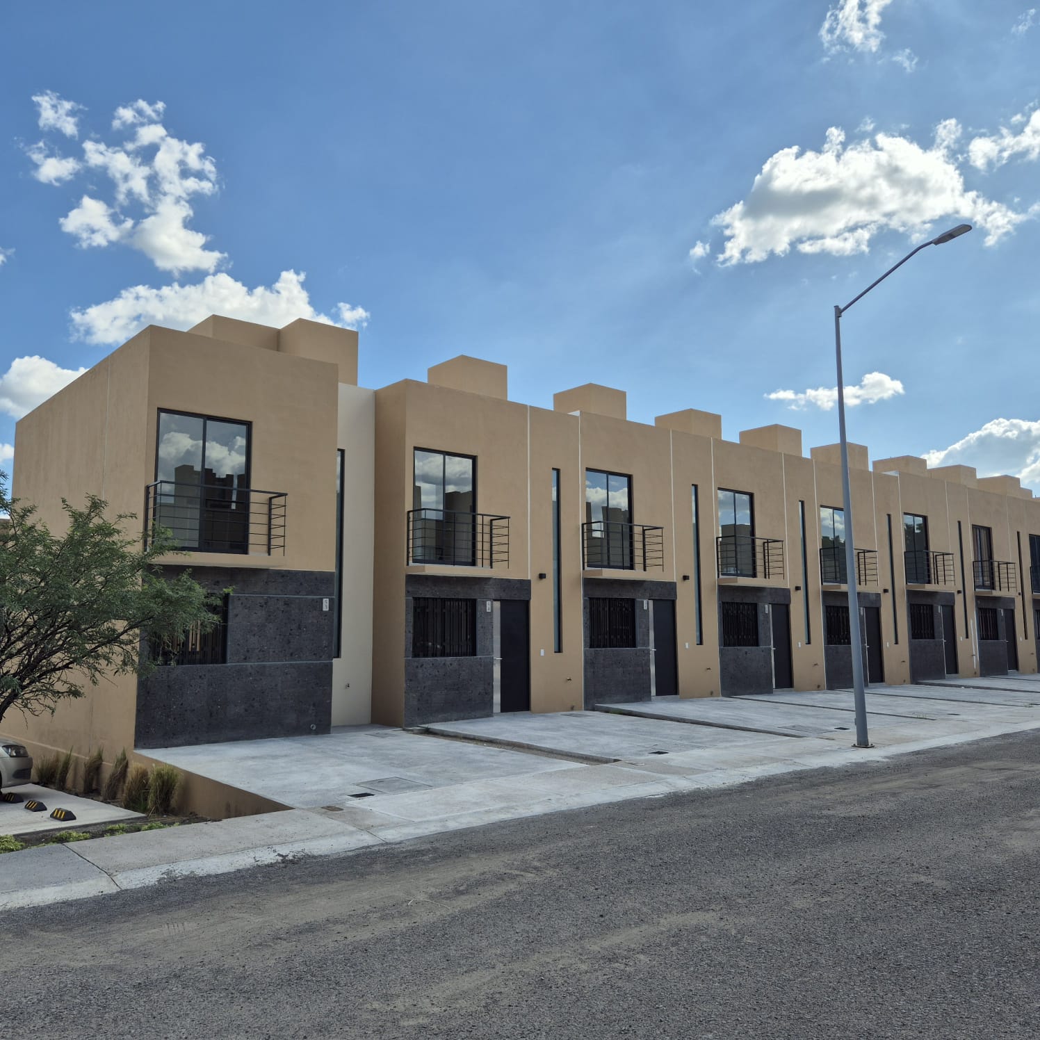 Locarno Residencial - Fachada de casas